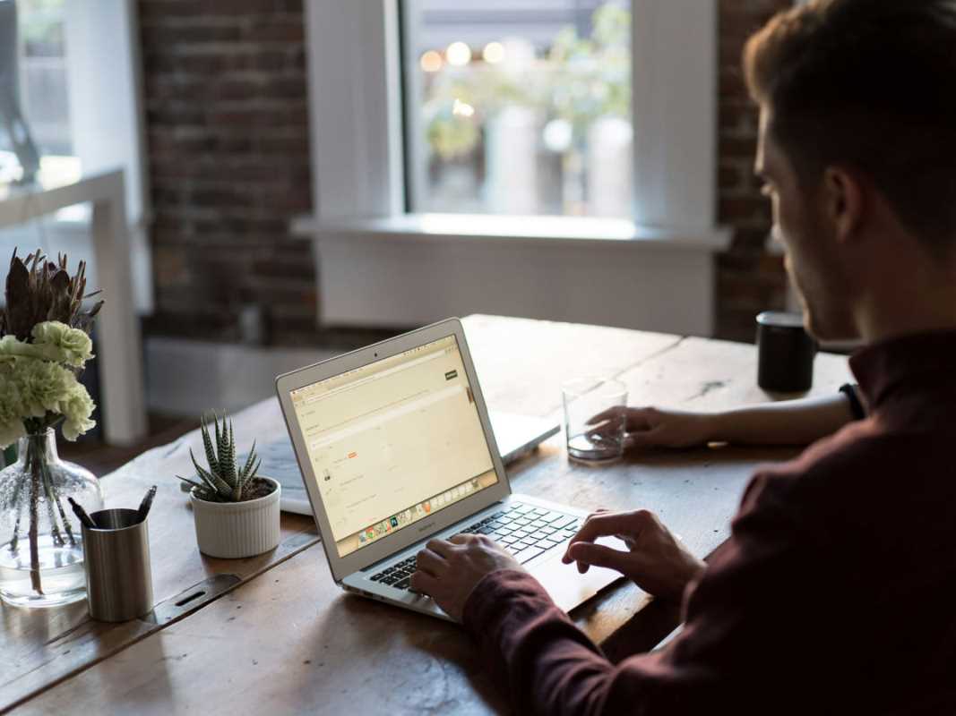 8 Tips for Building a Personal Brand Early in Your Career